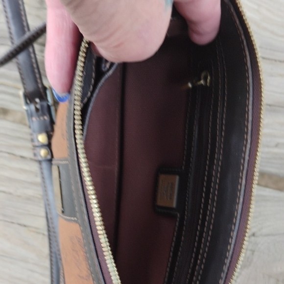 MCM Tan and Black Logo Shoulder Bag - Picture 12 of 12